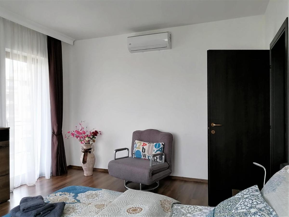Aparthotel Laura คลูจ-นาโปกา ภายนอก รูปภาพ