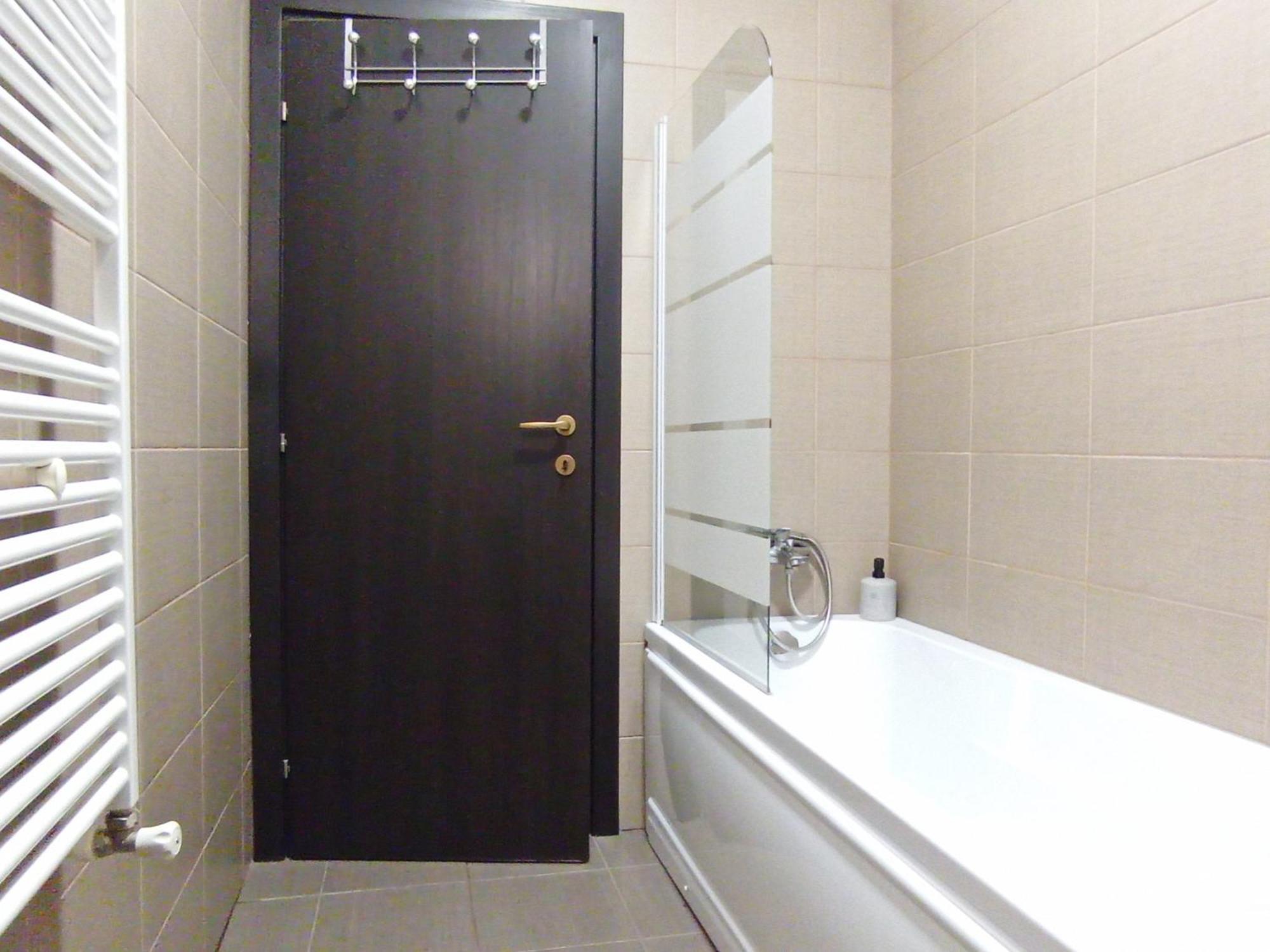 Aparthotel Laura คลูจ-นาโปกา ภายนอก รูปภาพ